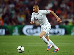 以及对年轻 以及对年轻